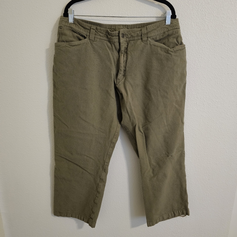 Ibex Wool-Cotton Blend Pants Size 38
Fits more like a roomy 36